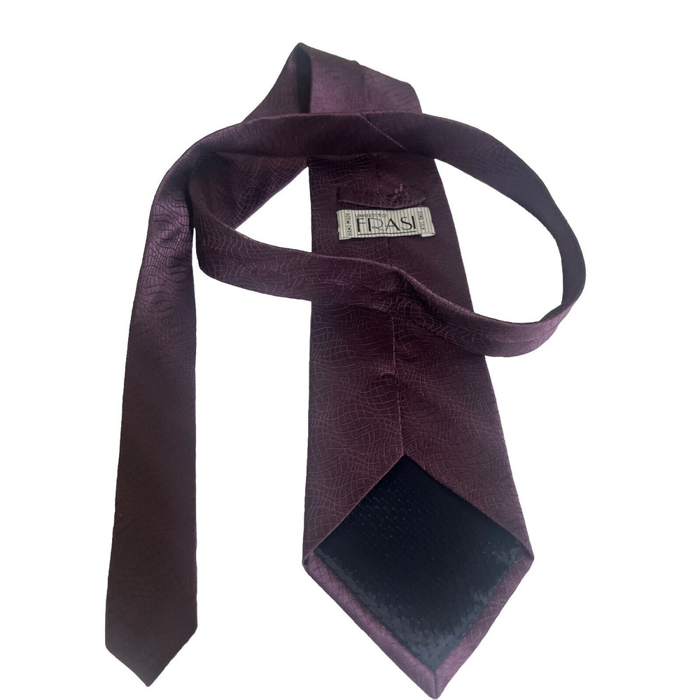Vintage Umberto‎ Frasi Hand Made  100% Fine Silk Tie , Purple